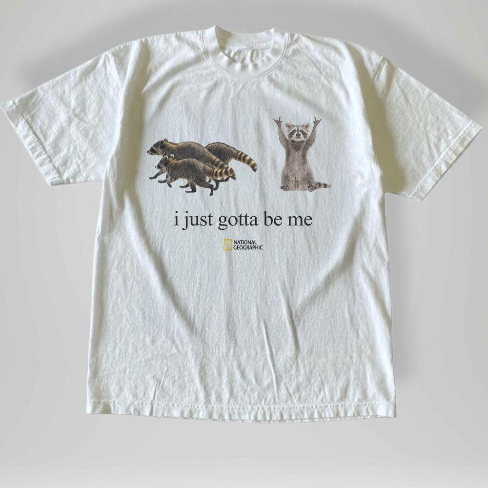 Style Raccoon Graphic Tee